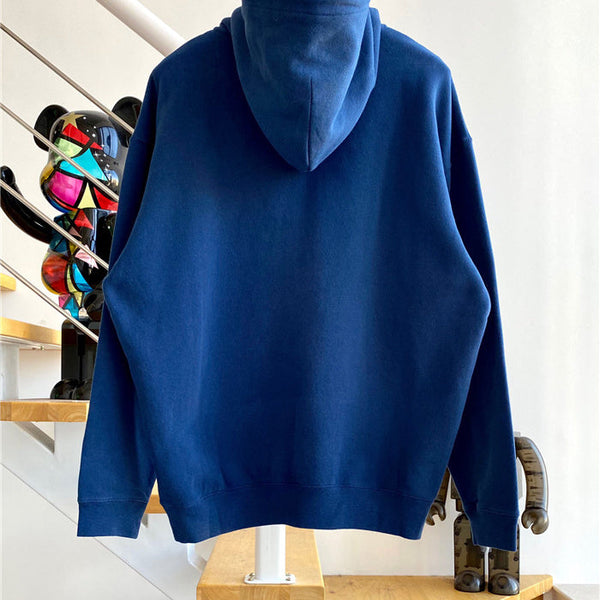 Three-quarter angle view of Balenciaga luxury piece style No.472