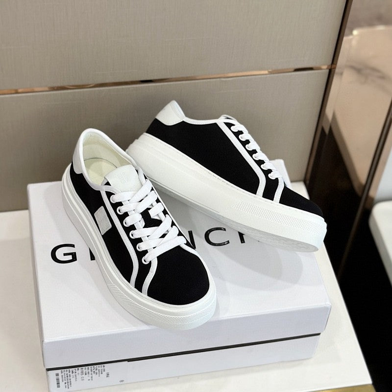 Givenchy shoes Style 133 - close-up of refined designer finish