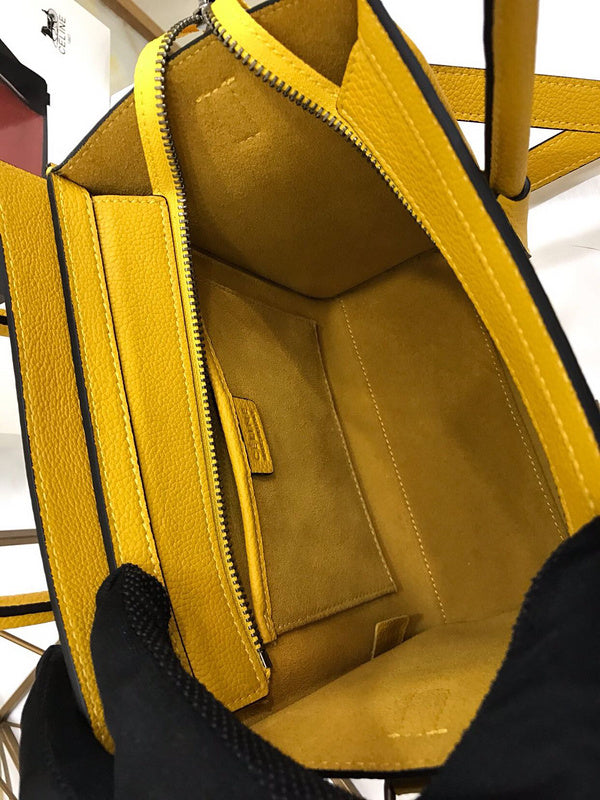 Front view of classic structured women's handbag – women's everyday handbag