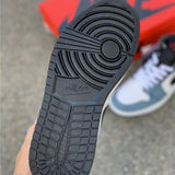 Nike Men's & Women's Premium Low-Top Trainers — Style 001 back view
