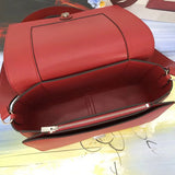 Handle and strap detail of signature elevated women's handbag – women's luxury handbag