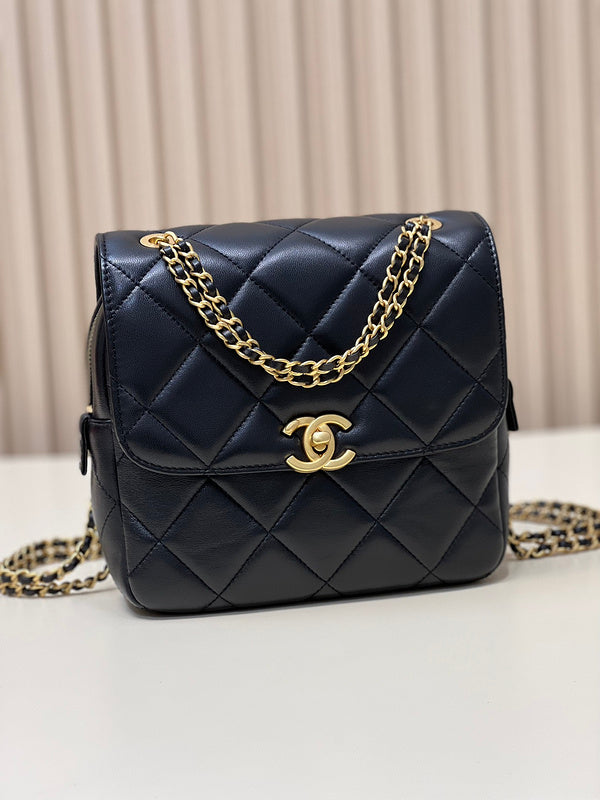  mid purse view 8