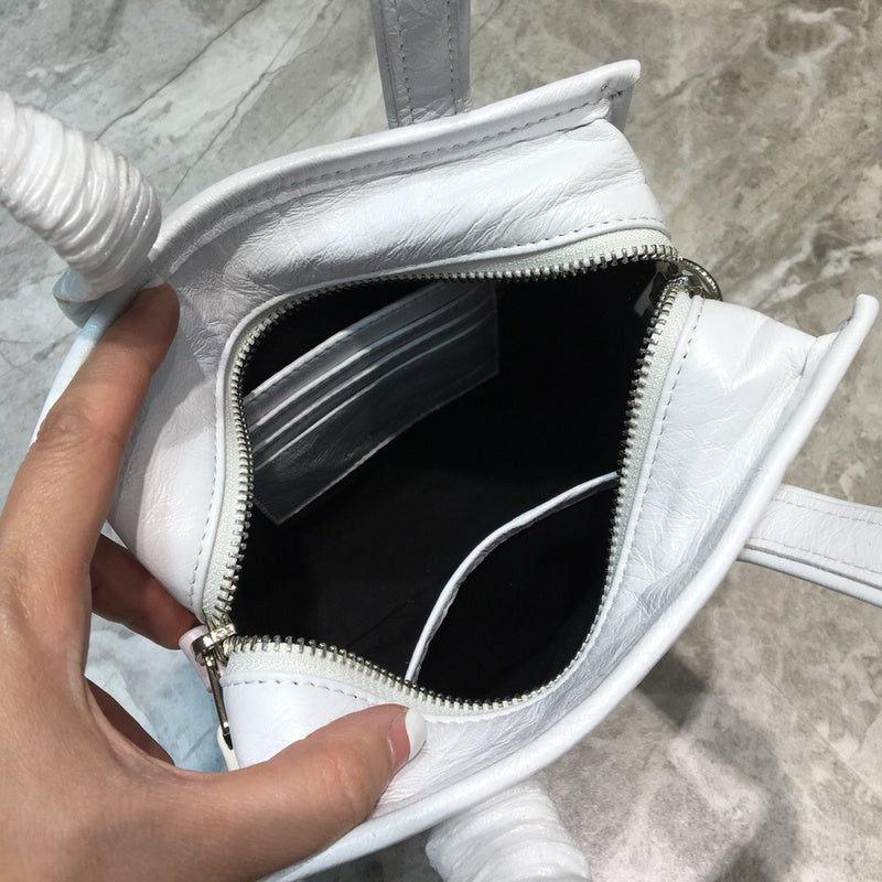 Chic Faux Leather Handbag - Modern Structured Build | Women's Designer-Inspired Purse #945 - close-up detail shot (image 3) of designer-inspired handbag