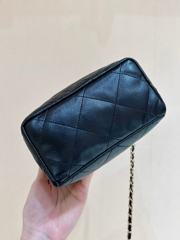  compact purse view 8