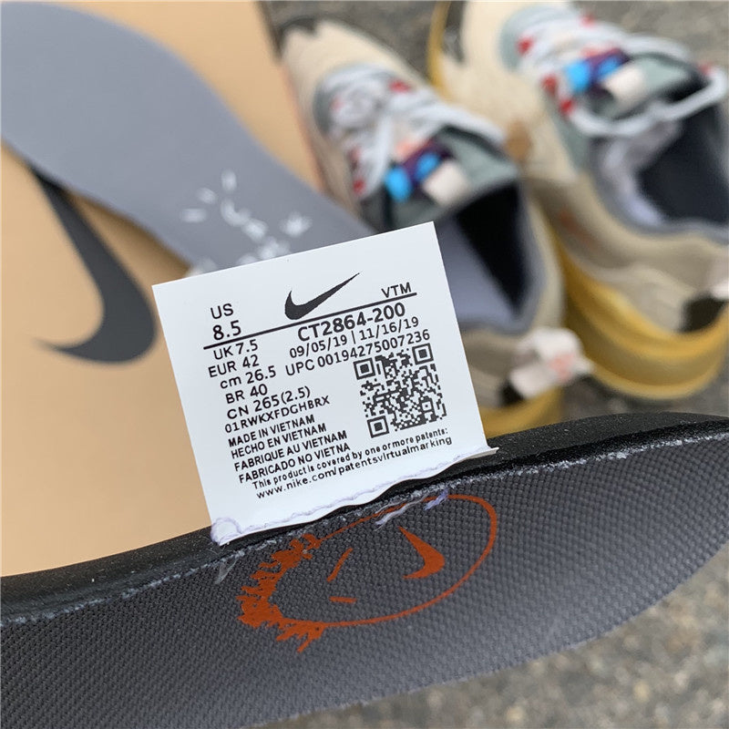 Nike Men's & Women's Luxury Low-Top Trainers — Style 021 detail view