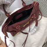 Close-up detail of premium chic women's handbag – women's designer-style accessory