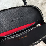 Effortless Premium PU Leather Handbag - Modern Structured Build | Women's Everyday Carry Handbag #882 - texture close-up (image 9) of designer-inspired handbag