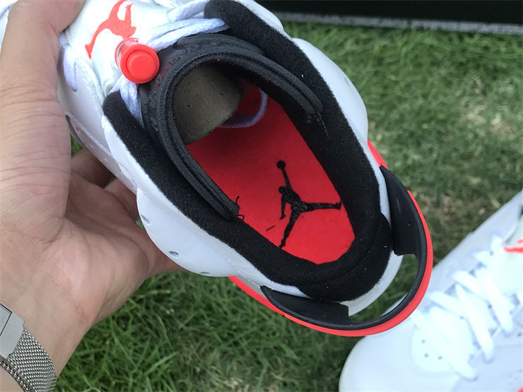 Nike clean off-white luxury sneakers view 12 chunky sole construction