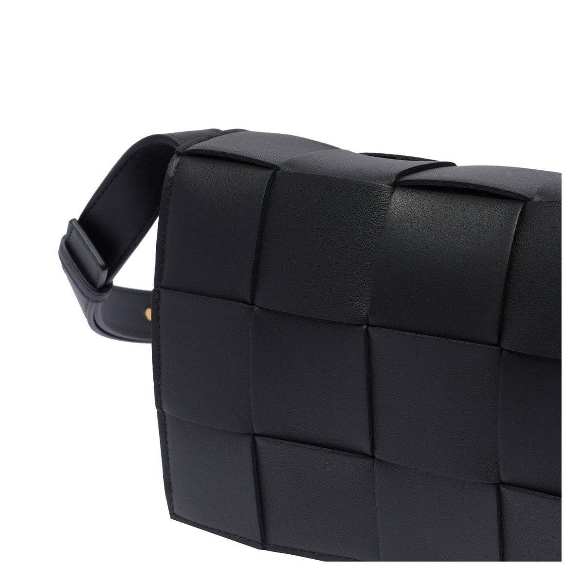 Bottega Veneta Accessories? Bottega Veneta Women Cassette Premium Everyday Designer Accessory