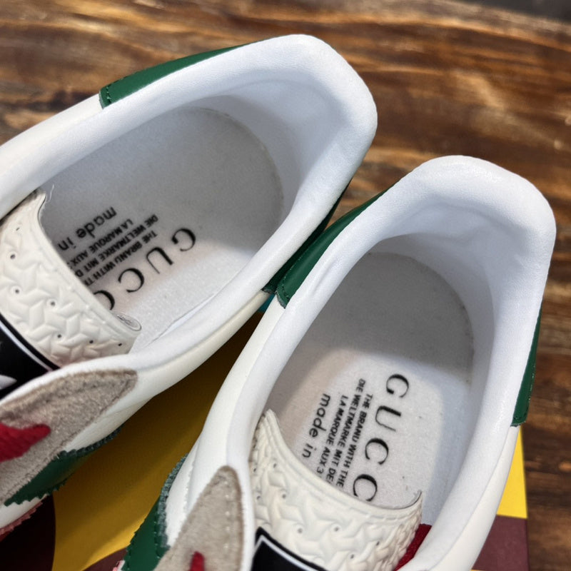 Gucci all-black luxury sneakers view 4 heritage-inspired look