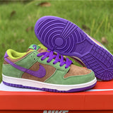 Nike Men's & Women's Designer Low-Top Shoes — Style 053 detail view