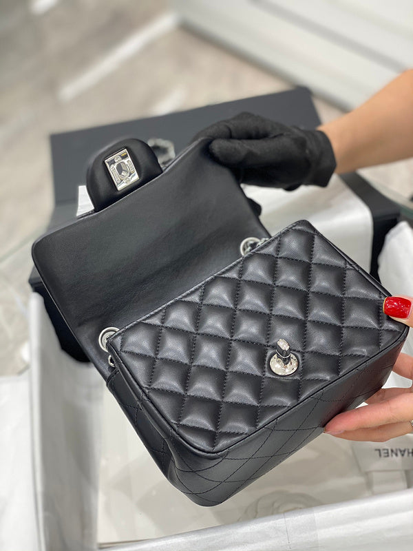  compact purse view 2