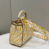 Ziva's Charm handbag – detail view (23cm*7cm*18cm)