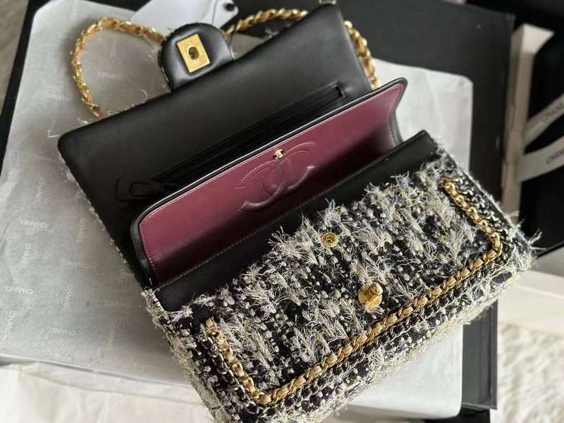 Zivas Charm Everyday Sophistication Everyday Handbag (Elevated Daily Companion) – Full Silhouette