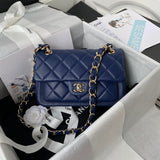  mid purse view 1