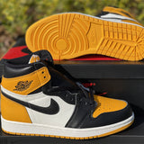 Nike Men's & Women's Luxury Fashion Trainers — Style 222 back view