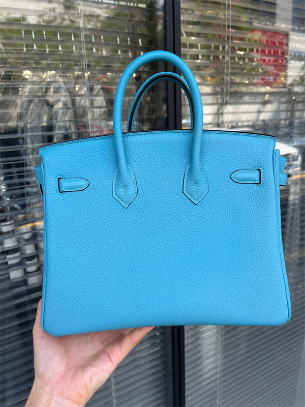 Refined handbag styled for everyday wear