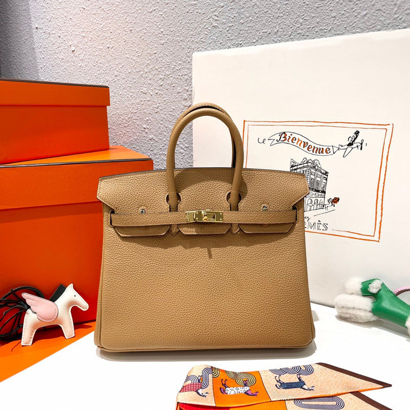 Poised bag women's premium everyday handbag