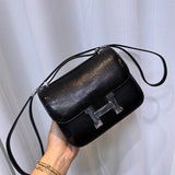  carryall bag interior and compartment view
