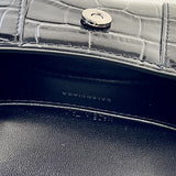 Zivas Charm Classic Sensibility Statement Handbag (Considered Detail & Form) – Detail View