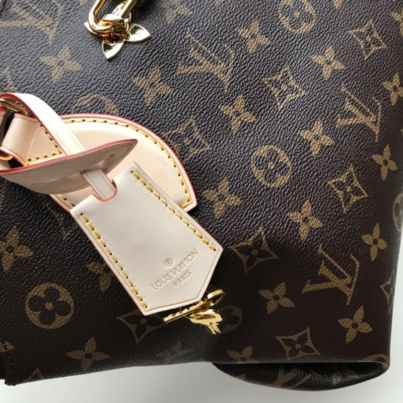 Back view of statement refined women's handbag – women's everyday handbag