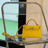  carryall bag interior and compartment view