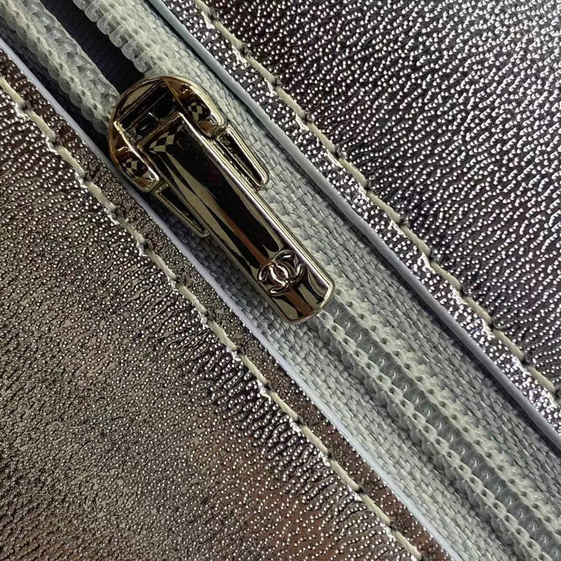  women's handbag, mid design, view 5