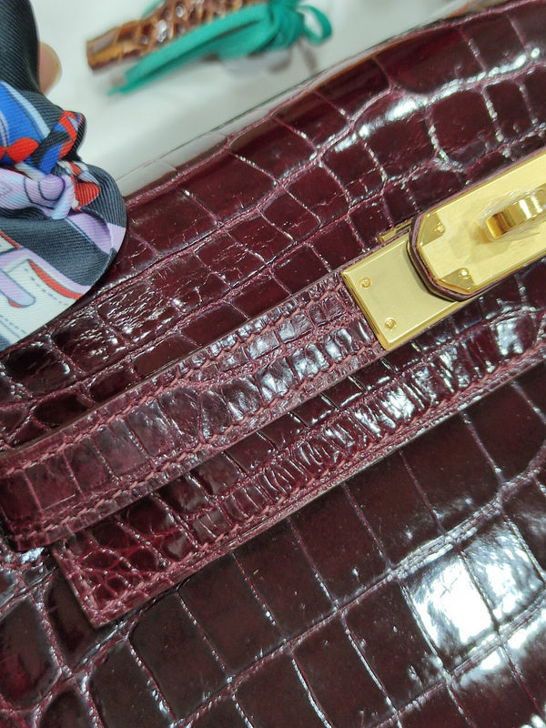 Side view of graceful structured handbag