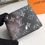 Close-up detail of refined structured women's handbag – women's everyday handbag