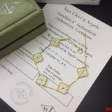 Front view of Van Cleef & Arpels unisex jewelry piece