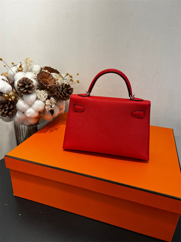 Everyday-Ready handbag styled for everyday wear