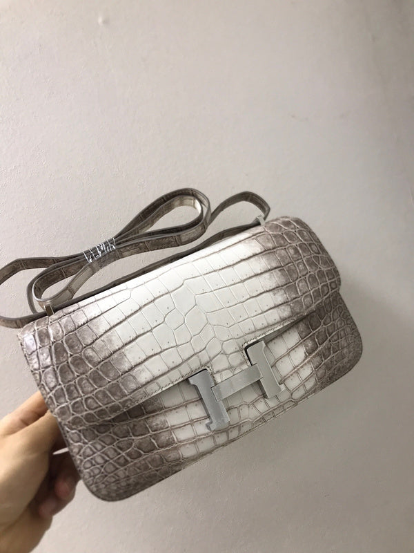 Sculpted bag women's premium everyday handbag