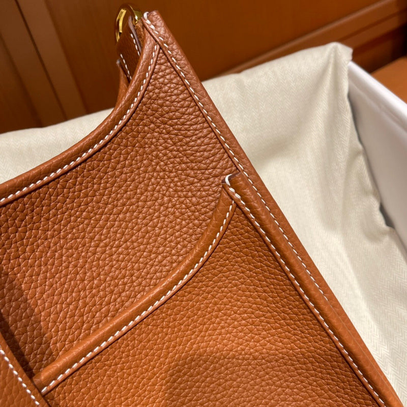Smart bag shown from front angle