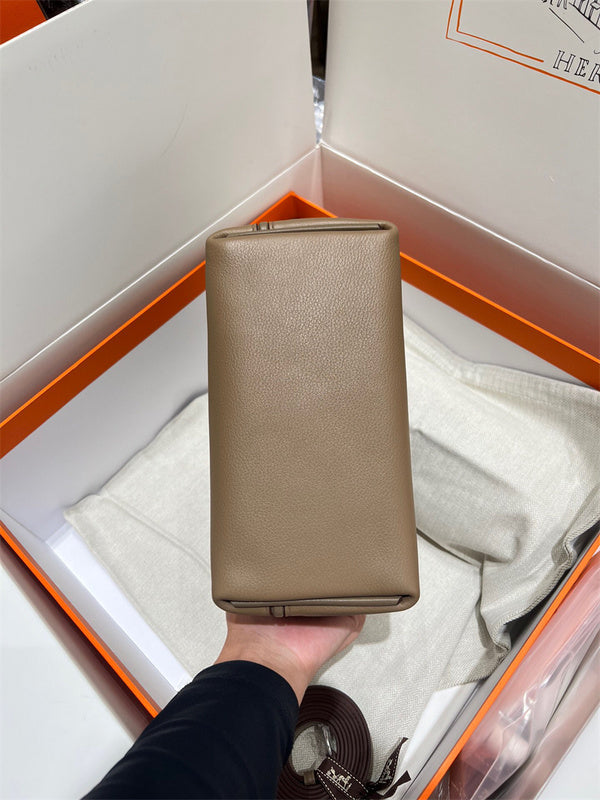 Structured bag women's premium everyday handbag