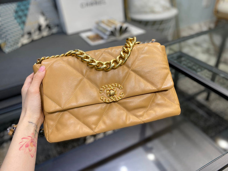 Zivas Charm Sleek Silhouette Designer Handbag (Versatile Style Statement) – Back View
