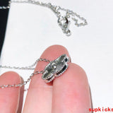 Full view of Van Cleef & Arpels unisex jewelry piece