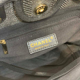  spacious purse view 10
