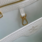  polished crossbody bag styled with outfit 30