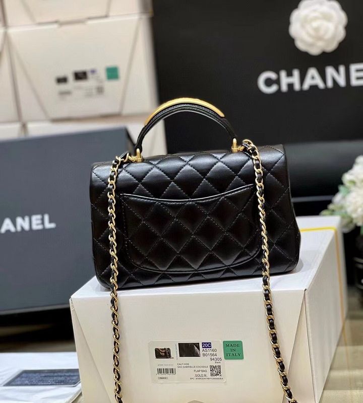  women's handbag, mid design, view 3