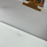 Interior view of classic premium women's handbag – women's everyday handbag