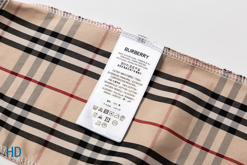 Three-quarter angle view of Burberry luxury piece style No.347