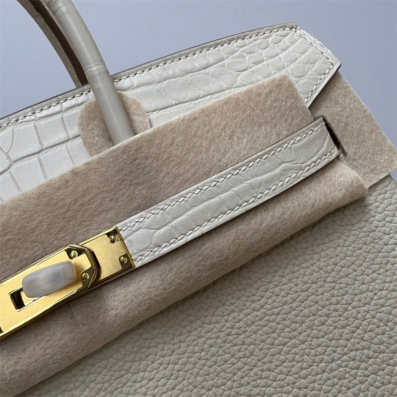 Close-up detail of crisp bag design