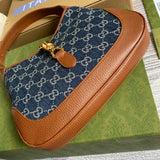 Back view of elevated premium women's handbag – women's luxury accessory