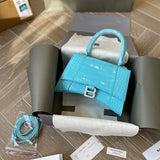 Ziva's Charm handbag – product shot (one versatile size)