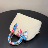  Minimalist top-handle bag front view 7