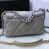 spacious purse view 4