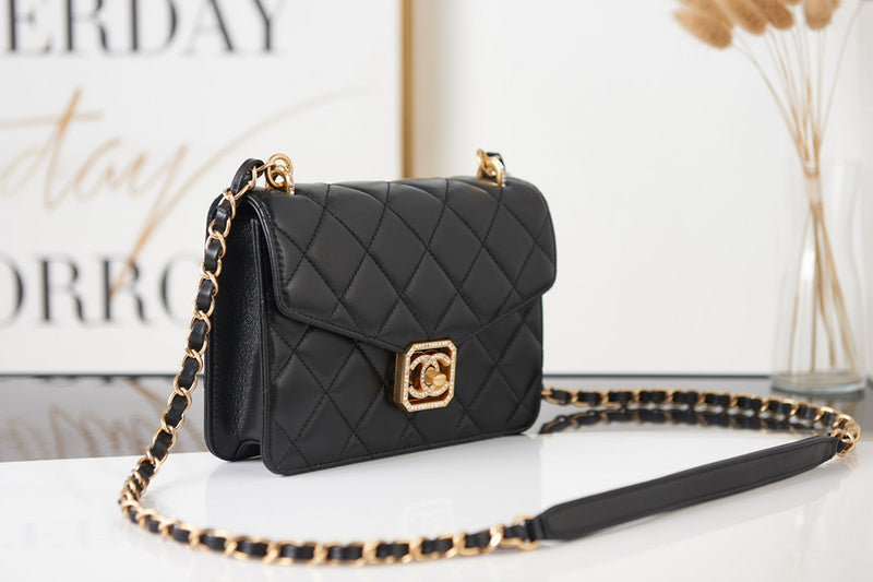  versatile purse view 8