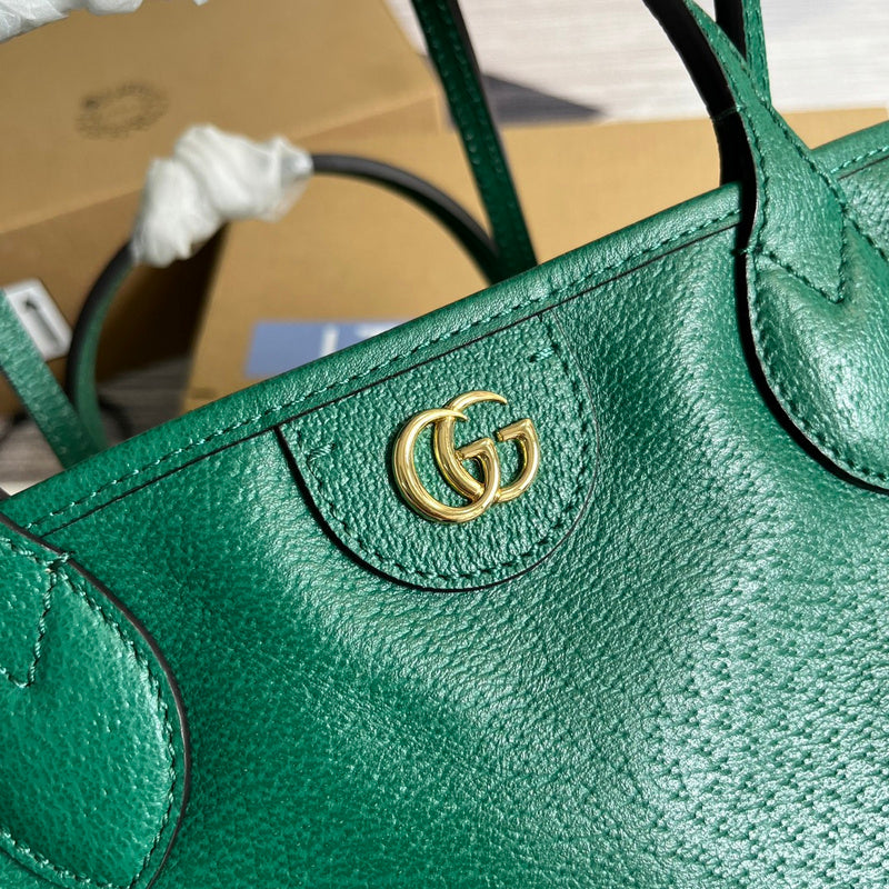Styled lifestyle shot of chic statement women's handbag – women's everyday handbag