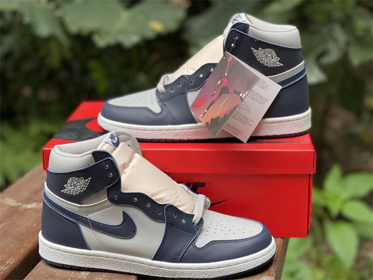 Nike Men's & Women's Signature Luxury Sneakers — Style 216 interior view