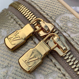  elegant shopper bag detail view showing craftsmanship 8